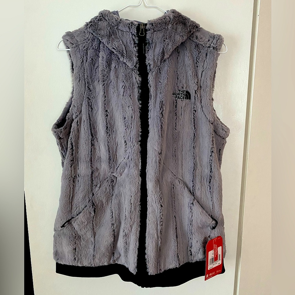 NWT The North Face Women’s ‘Furlander’ Faux Fur Hooded Vest | M | Midgrey/Black